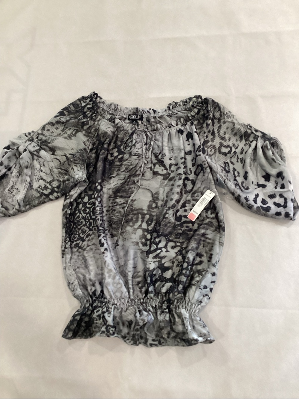 Allen B. By Allen Schwartz Grey Animal-Print Off-Shoulder Blouse size M 9/20